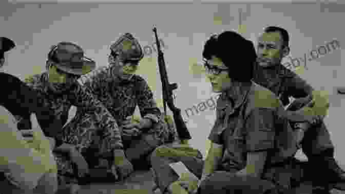 Gloria Emerson, A War Correspondent In Vietnam, Interviewing A Soldier. War Torn: Stories Of War From The Women Reporters Who Covered Vietnam