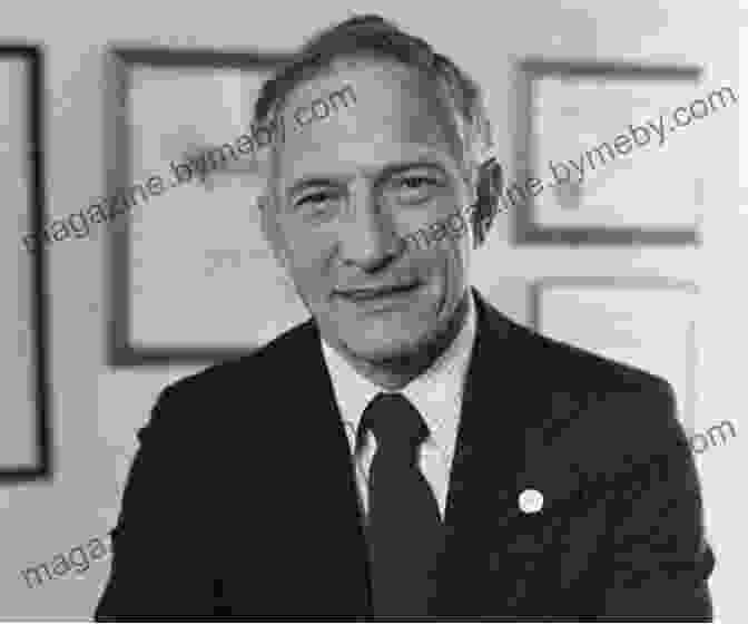 Robert Noyce, Co Founder Of Intel And A Pioneer Of The Semiconductor Industry The Man Behind The Microchip: Robert Noyce And The Invention Of Silicon Valley